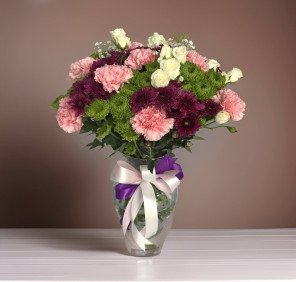 seasonal flowers vase